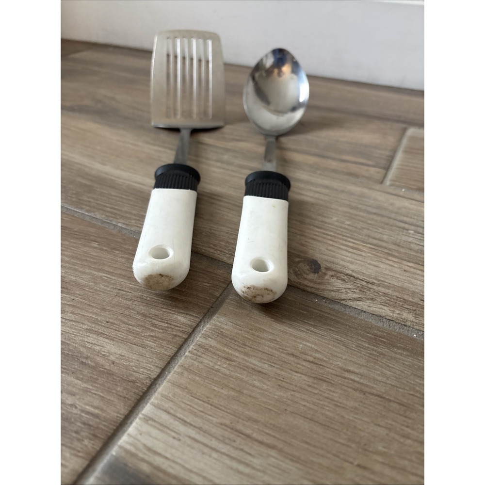2 Vintage EKCO‎ Kitchen Utensils Black Handles Grandma Core - Picture 2 of 6